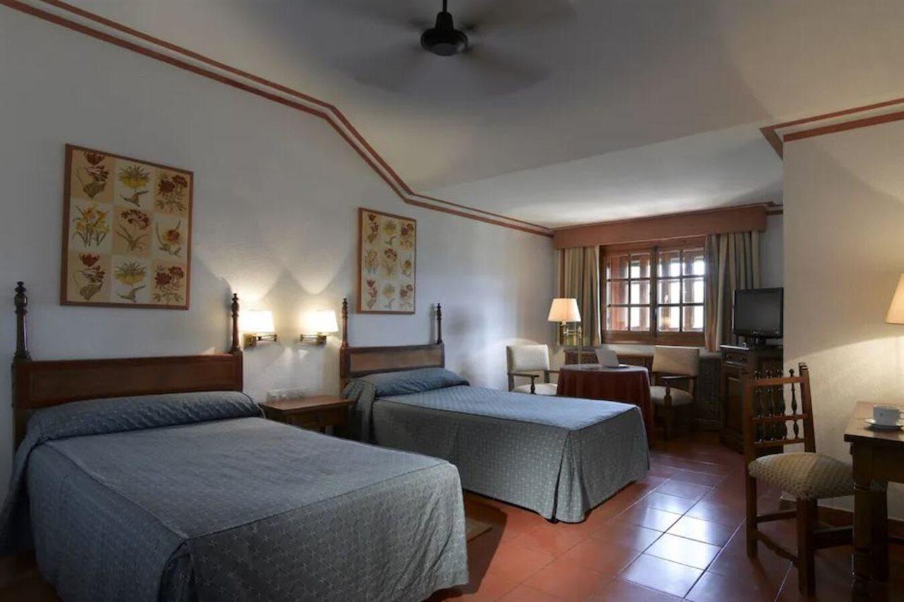 Parador De Казорла Екстериор снимка